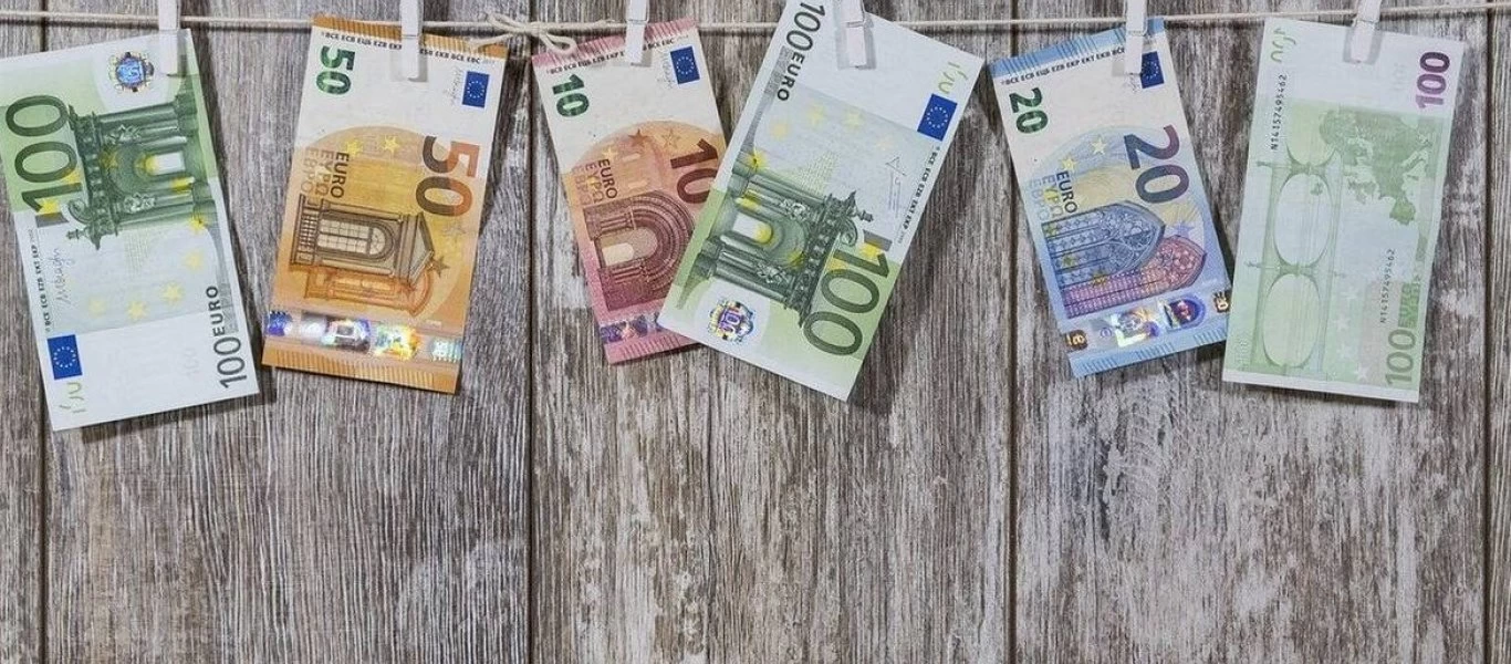 Επίδομα 534 ευρώ: Νέα απόφαση από το Υπ.Εργασίας - Μέχρι τις 4 Σεπτεμβρίου οι αιτήσεις - Ποιους αφορά